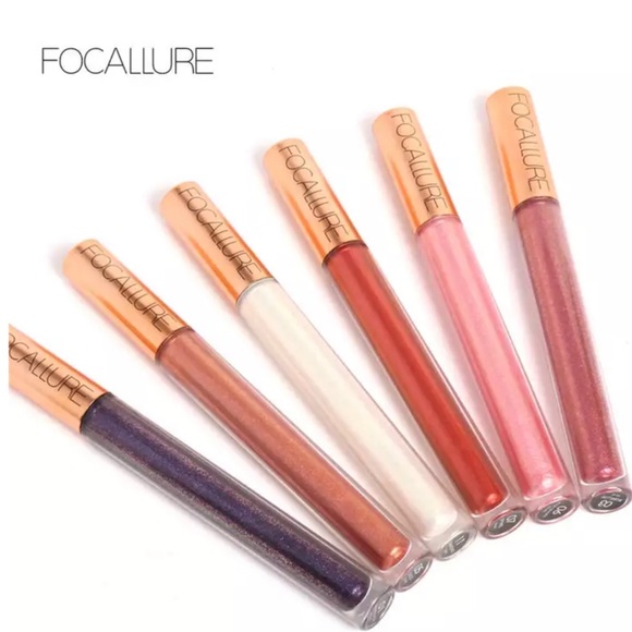 ⭐️3 for $30 SALE⭐️ Metallic Luxe Lipstick in AMBER - Picture 5 of 10